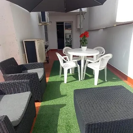 Homely Apartament *