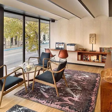 Hotel H10 Puerta De Alcala 4*