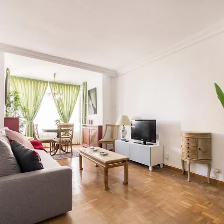 El Ginzo De Limia Apartment