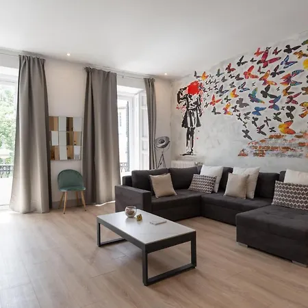 Apartment Exclusive Banksy Downtown, By Monaro*****