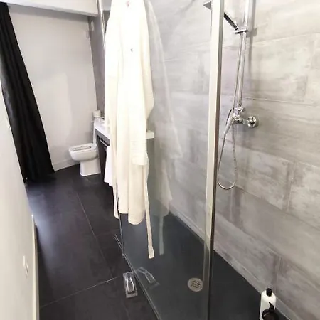 Plaza De Toros Loft Duplex Apartman *
