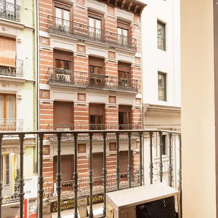 Day Chueca Centro Gran Via Sol Malasana