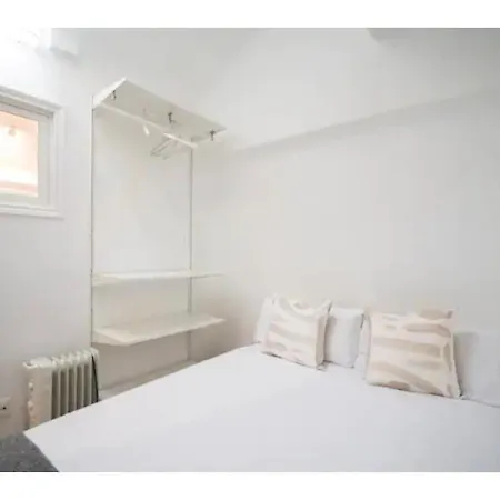 Apart Meson Embajadores M3 Apartment *