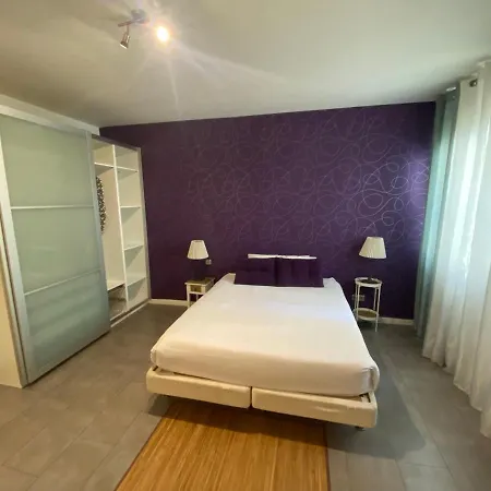Six Plaza Mayor 4*