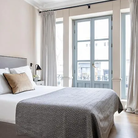Ayala 63 - The Arc Collection Apartment *