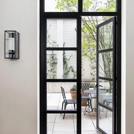 Apartment Ayala 63 - The Arc Collection