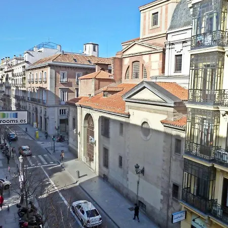 Six Plaza Mayor Pensión