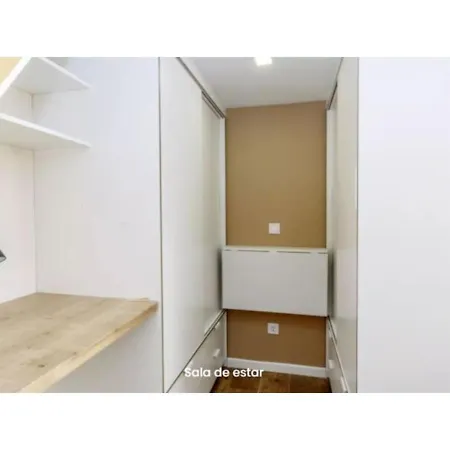 Estudio Acogedor 1-2 Personas. Wifi L.cabrera * Madrid