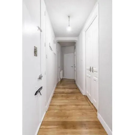 Apartment Silencioso Apartamento En Bailen-la Latina *