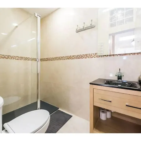 Precioso Estudio Situado En La Zona De Ventas Barbadillo Der Madrid