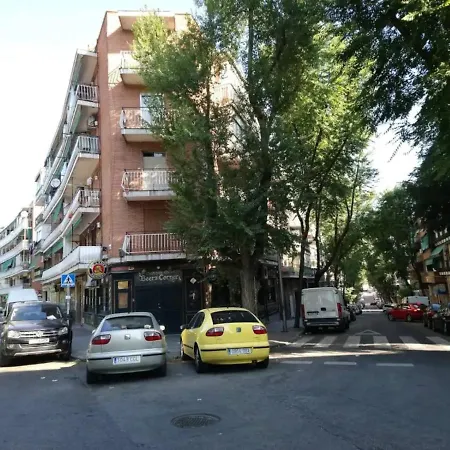 Precioso Estudio Situado En La Zona De Ventas Barbadillo Der * Madrid