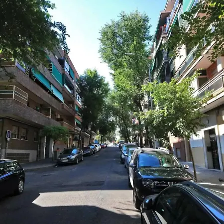 Precioso Estudio Situado En La Zona De Ventas Barbadillo Der