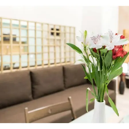Precioso Estudio Situado En La Zona De Ventas Barbadillo Der *