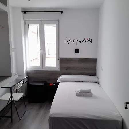 Ch Bueno Guest house Madrid