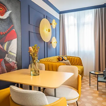 Smartrental Collection Gran Via Capital Aparthotel 4*