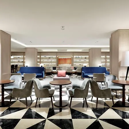 Hyatt Regency Hesperia