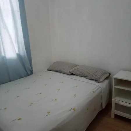 Apartamento En Francos Rodriguez, Junto A Bravo Murillo Apartamento