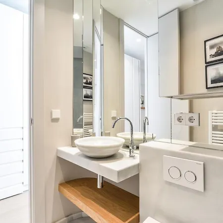 Apartamento En Calle Pez Madrid
