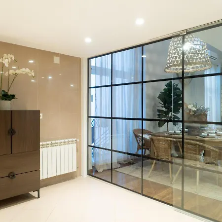 Apartamento Almar Duplex Malasaña *