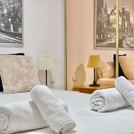 Charming Puerta Del Sol V Apartamento