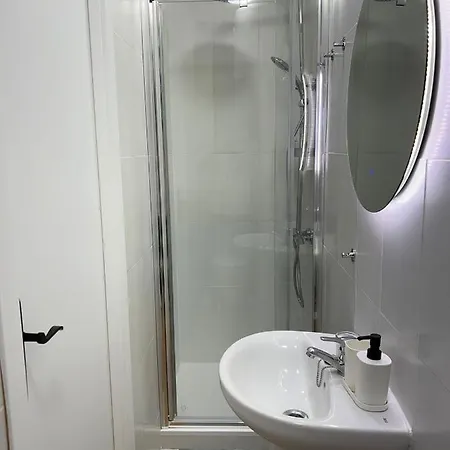 Precioso En El Corazon De Apartment Madrid