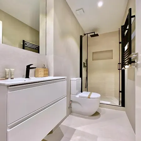 Apartment Charming Latina Village - En Pleno Centro Madrid