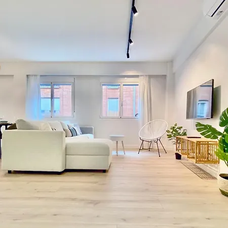 Apartment Charming Latina Village - En Pleno Centro