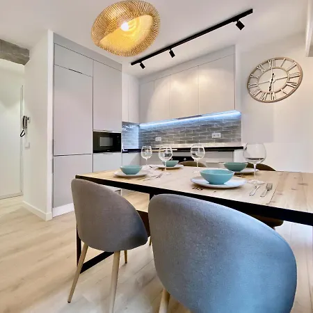 Charming Latina Village - En Pleno Centro Apartment *