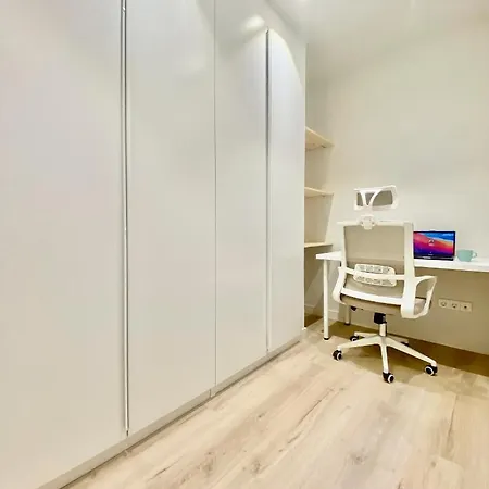 Charming Latina Village - En Pleno Centro * Madrid