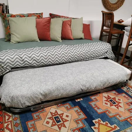 Loft In Beautiful 19th Century House Apartament Madryt