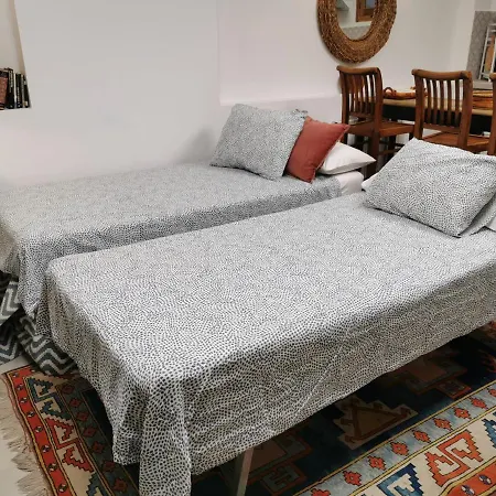 Apartament Loft In Beautiful 19th Century House Madryt