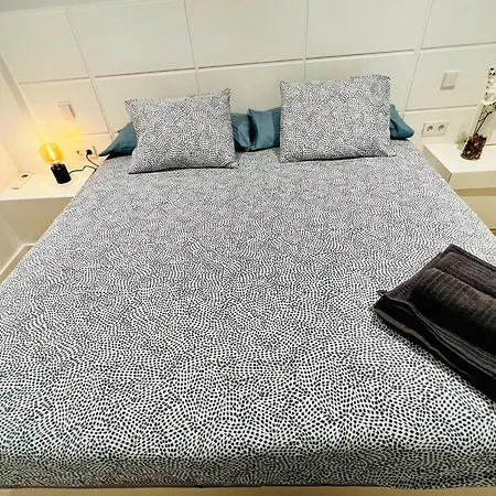 Loft Near Real Stadium *
