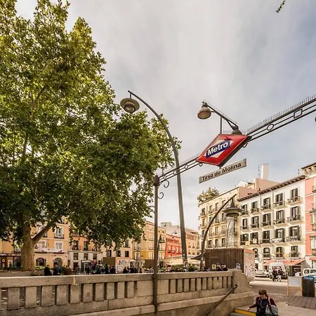 Apartamento Precioso Piso Para Parejas En Calle Calvario - Lavapiés