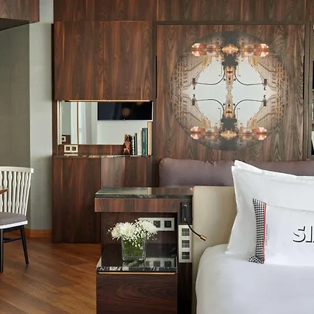 Hyatt Centric Gran Via Hotel Madryt