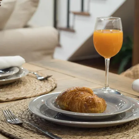 Apartamento Almar Duplex Malasaña