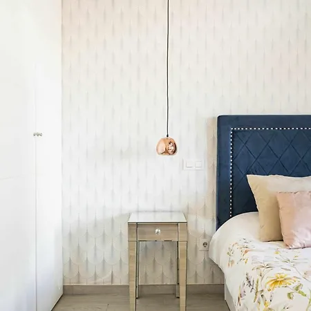 Appartement Cuidadosamente Decorado Junto Al Metro