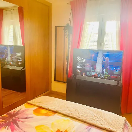 Atico Individual & Terraza, 6 Min En Metro Atocha Apartment Madrid
