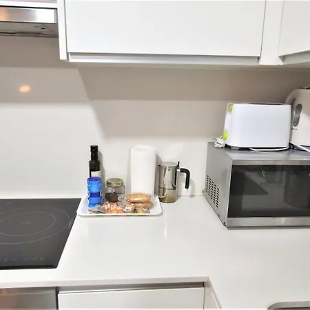 Apartamento Precioso Piso Para Parejas En Calle Calvario - Lavapiés Madrid