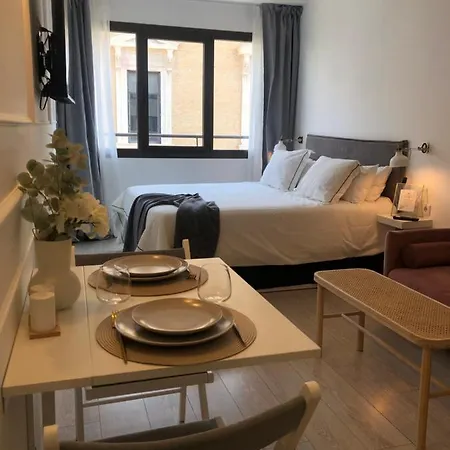 Luxury Retiro Park & Prado Museum Appartement