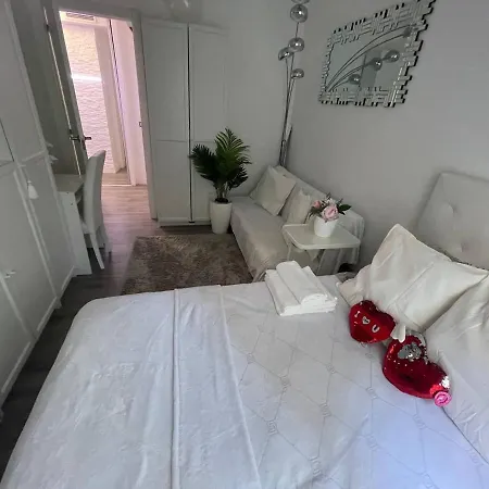 Luxury En Apartment *