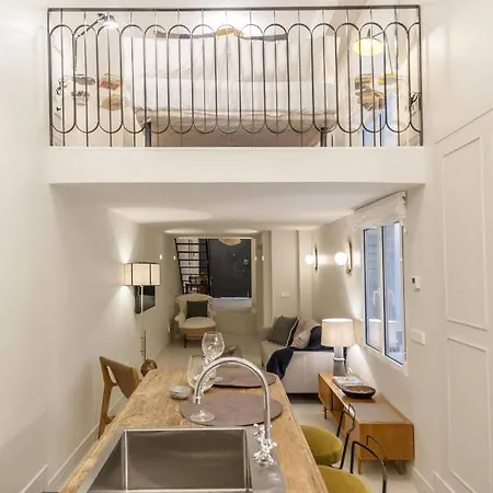 Recoletos Exclusive Private Loft - Eleven Host Apartment