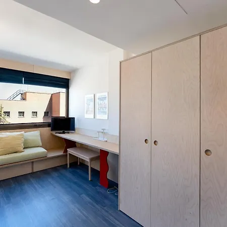 Estudio Nuevos Ministerios Apartment Madrid