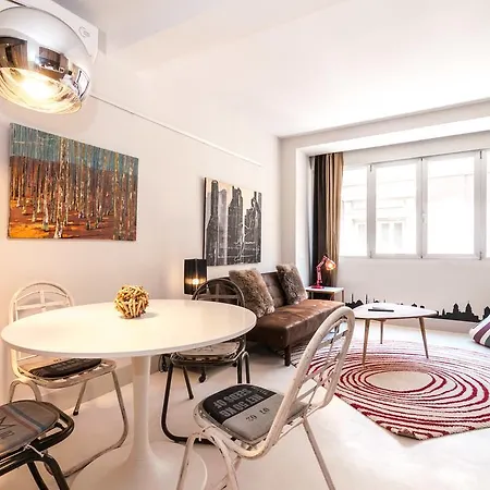 Apartamento Chic Chueca- Calle Farmacia Madrid