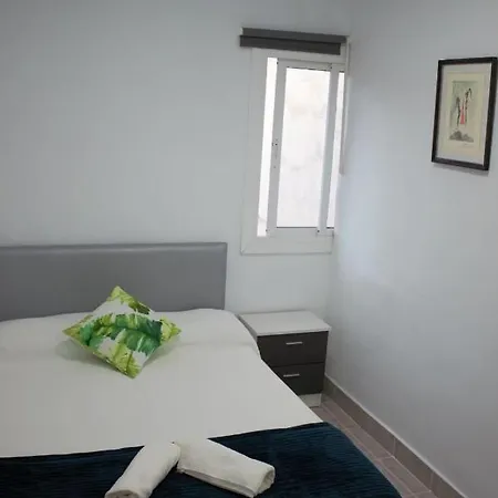 Precioso Apartamento Con Terraza * Madrid