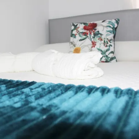 Precioso Apartamento Con Terraza *