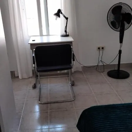 Precioso Apartamento Con Terraza * Madrid
