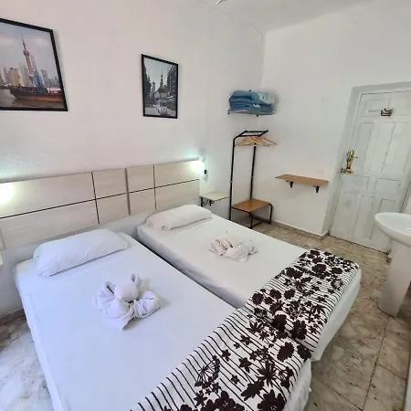 Guest house Rivera Madrid