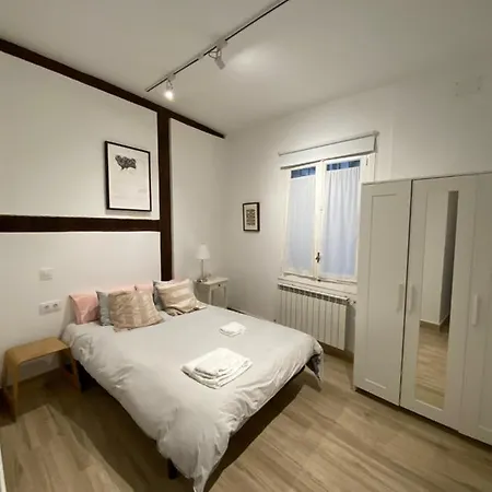 Opera-suites Luxury La Boheme, In The Very Center Of Madrid. Apartamento *
