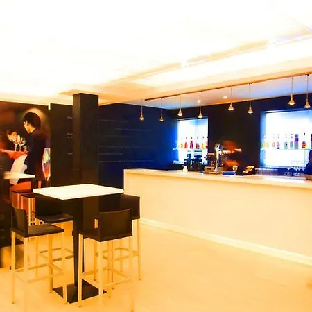 Hotel Escuela 2*