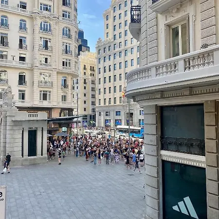 Charming Gran Via Apartment Madrid
